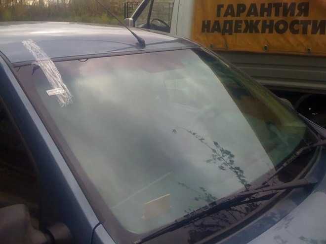 Замена лобового и заднего стекла на Renault Logan своими руками